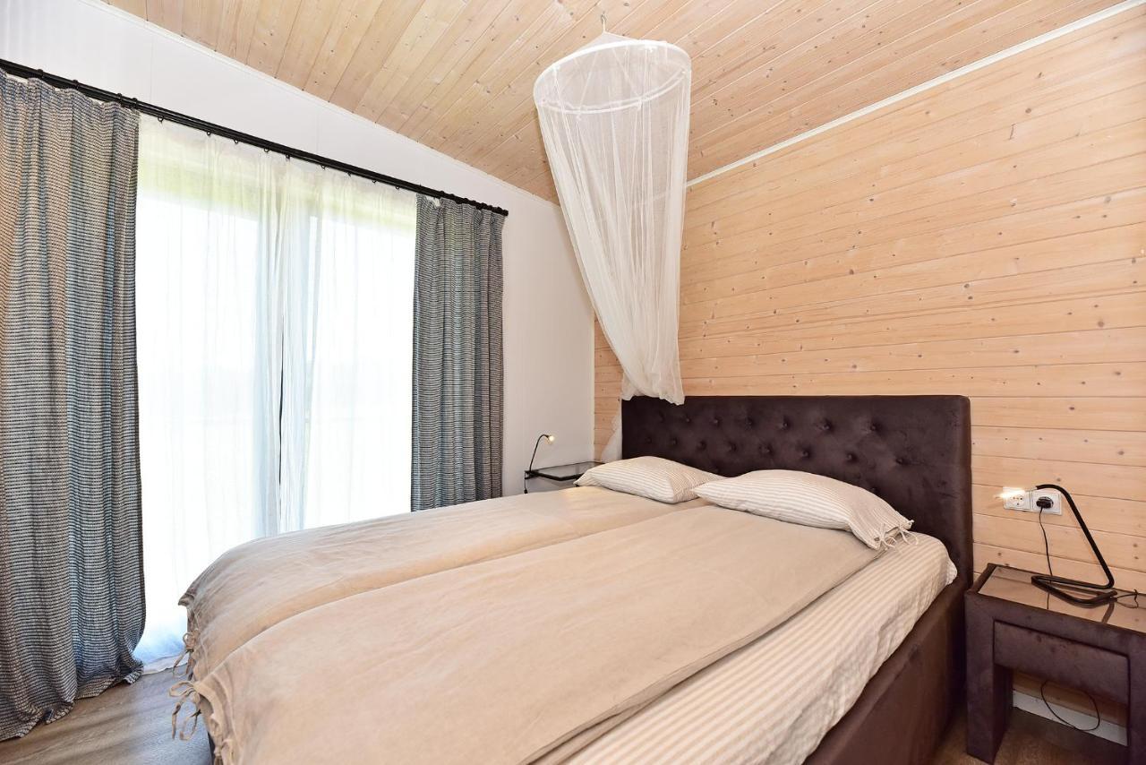 Palaima Hotel Anyksciai Ngoại thất bức ảnh